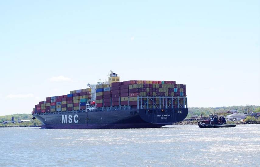 Movimiento de contenedores en puertos panameños registra caída del 3.9%