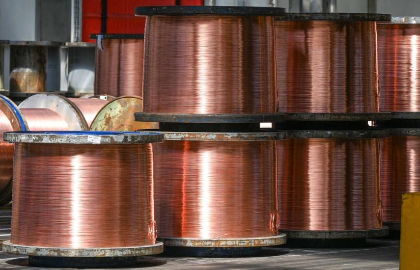 Proponen insertar a trabajadores mineros en otros proyectos