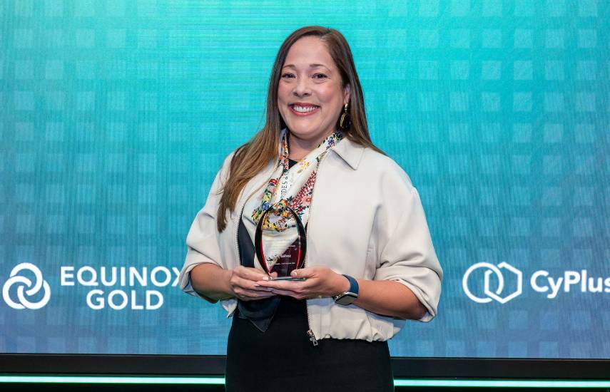 Liderazgo femenino del sector minero recibe reconocimiento internacional