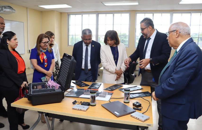 UTP abre dos nuevos laboratorios