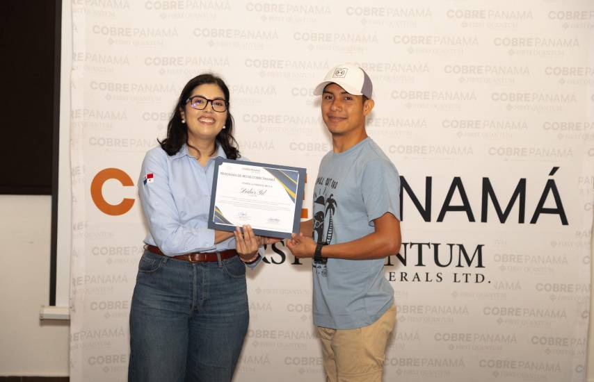 Programa Becas Cobre Panamá beneficiará a 30 estudiantes