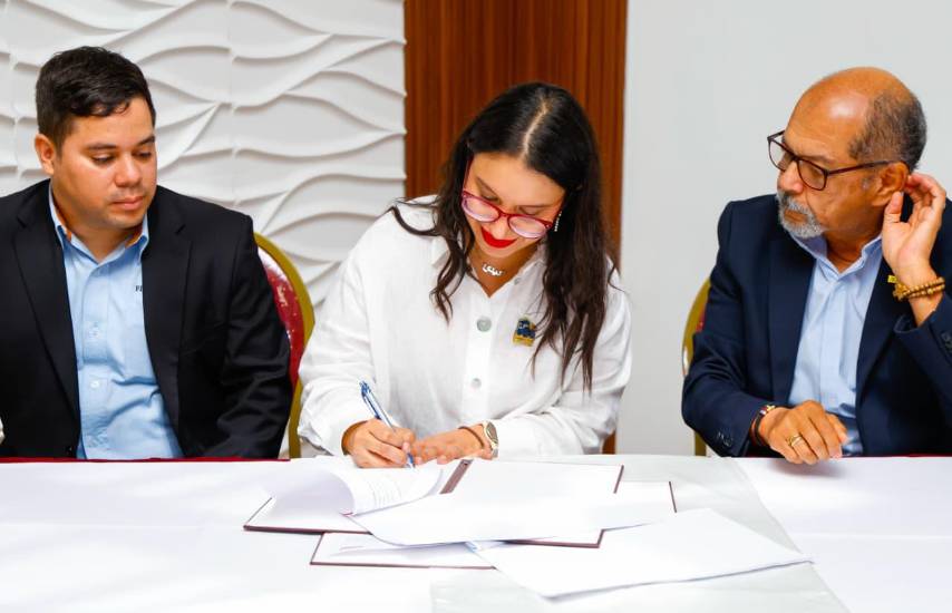Cobre Panamá y la Universidad Tecnológica OTEIMA impulsan el talento panameño