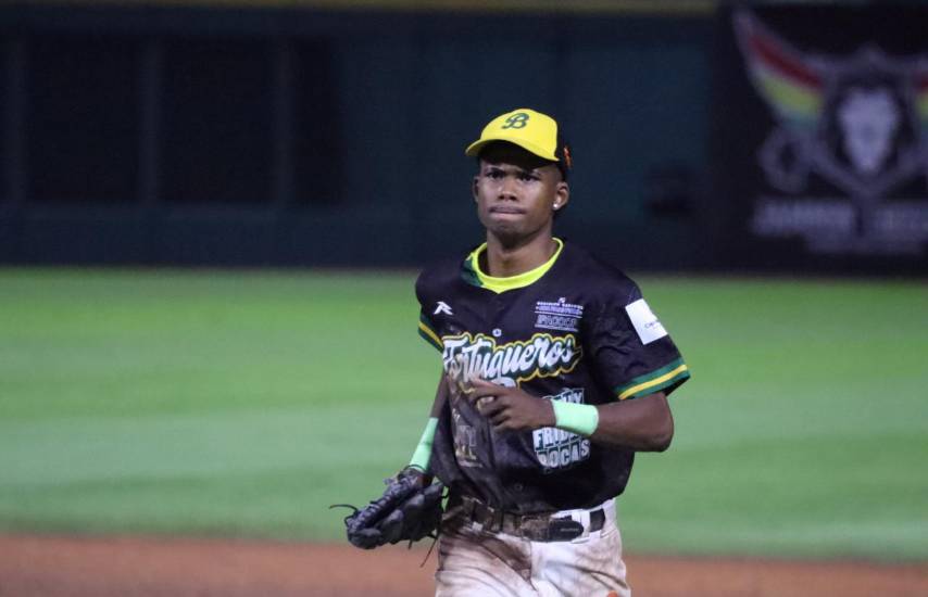 Jael Escobar es líder de bateo en el Juvenil 2026