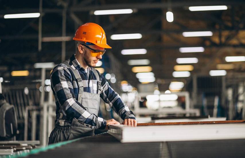 “Infraestructura y logística para reactivar el empleo formal”