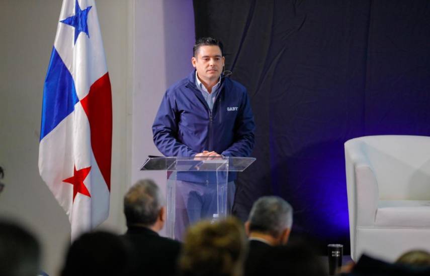 ML | José Gabriel Carrizo, candidato presidencial.
