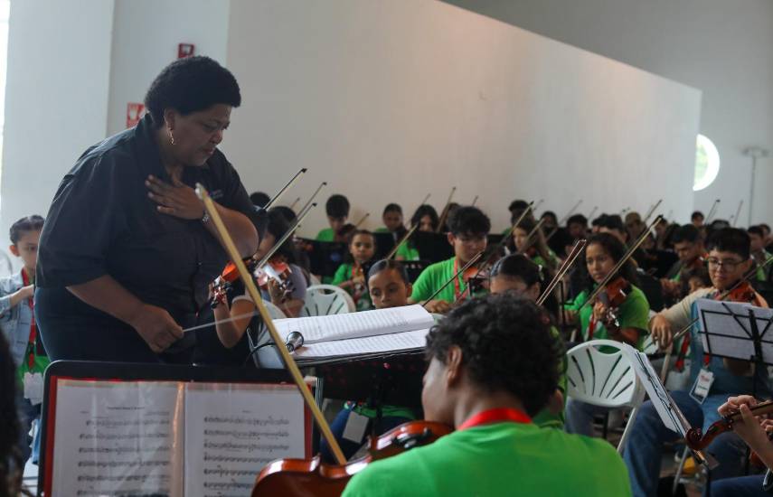 Más de 1,200 jóvenes músicos se unen en “Mil Corazones, Una Misión”