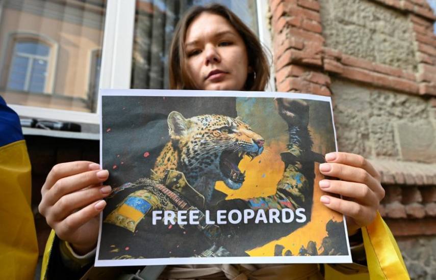 La moda del estampado de leopardo hace furor en Ucrania