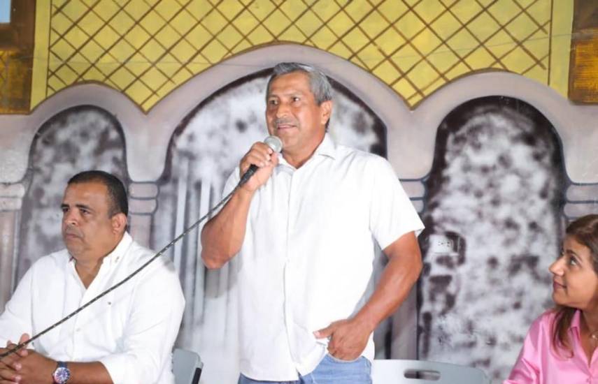 Más de 200 panameños asisten a la consulta pública sobre el proyecto de nuevo contrato del Estado y Minera Panamá en Coclesito