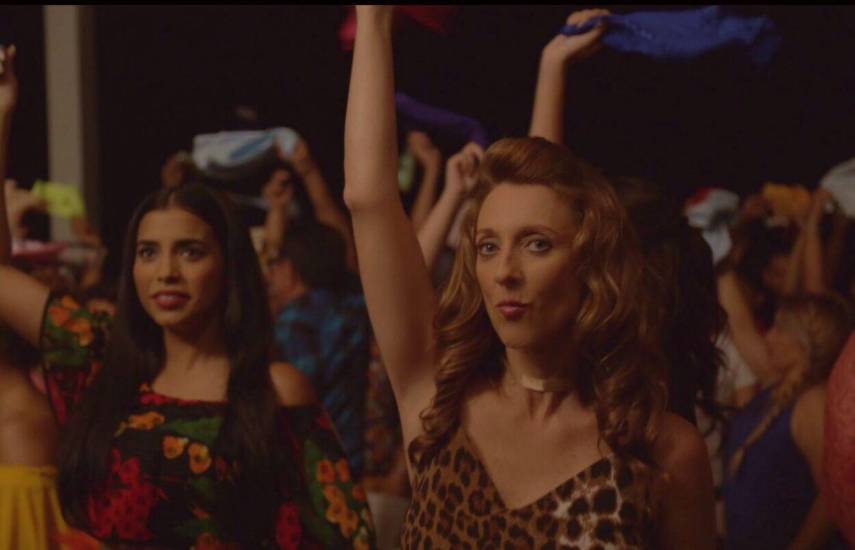 la voz constante en el cine y la música