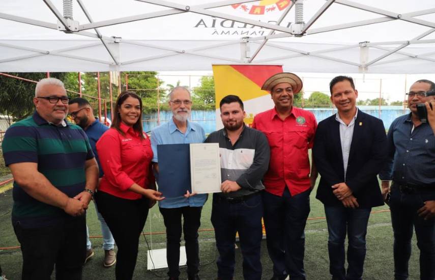 Renovarán el Complejo Deportivo en Concepción La Nueva