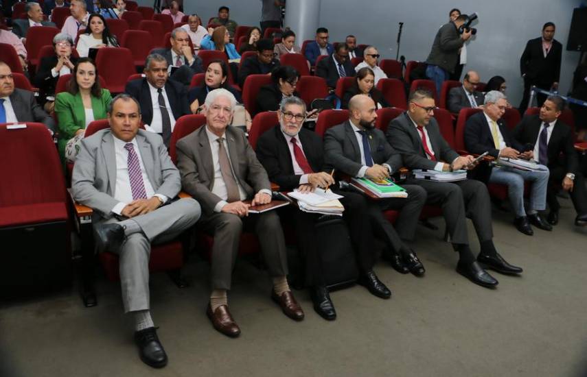 Reforma Electoral obliga al PRD a reunir a su dirigencia