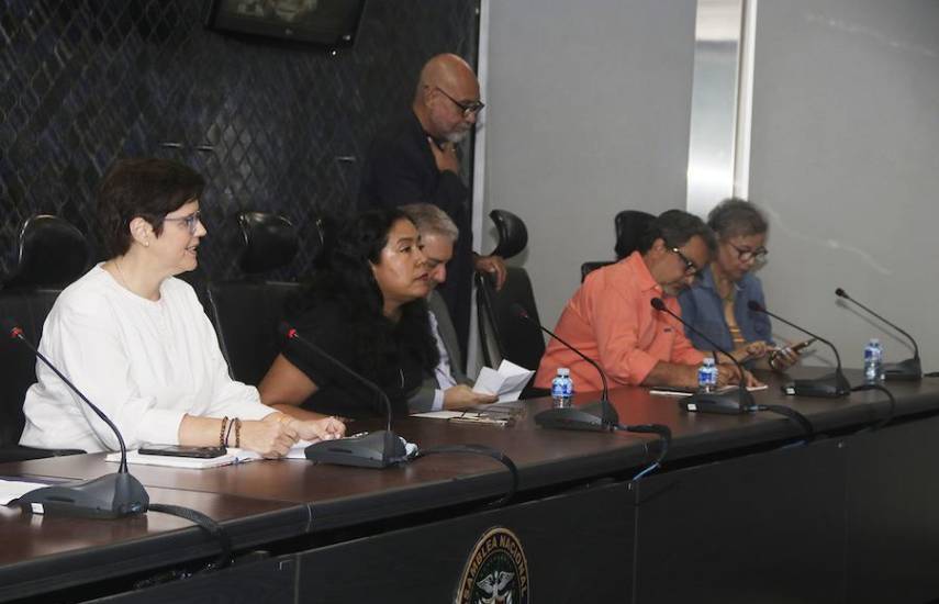 ML | Durante el cabildo.