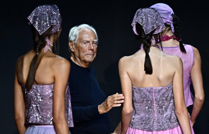 La Semana de la Moda de Milán recuerda a Armani y acoge a nuevas estrellas