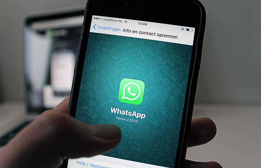 WhatsApp ya permite crear cuentas en iPad y compartir música en los estados desde Apple Music o Spotify