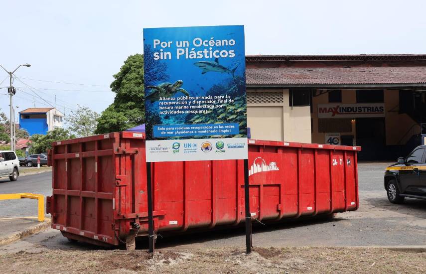 “Pesca tu Basura” busca reducir la contaminación de los plásticos en los océanos