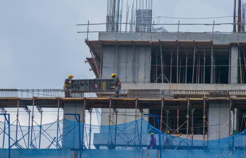 Pexels | Trabajadores de la construcción.