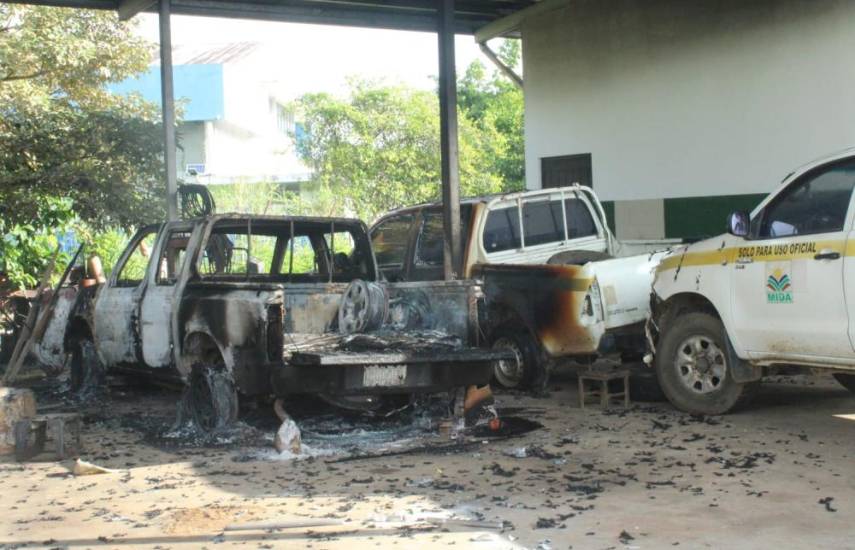 Denuncian destrucción de vehículos del MIDA en Veraguas