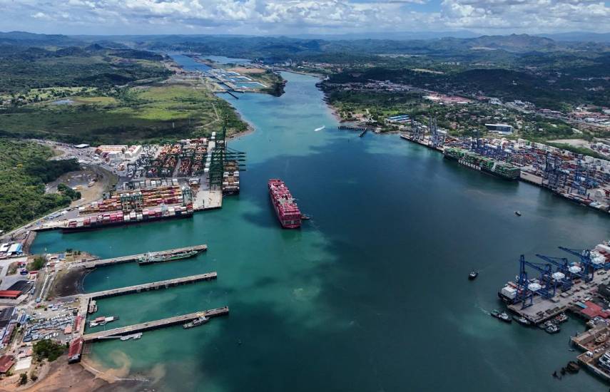 Canal de Panamá reducirá tránsito de buques por el fenómeno de El Niño