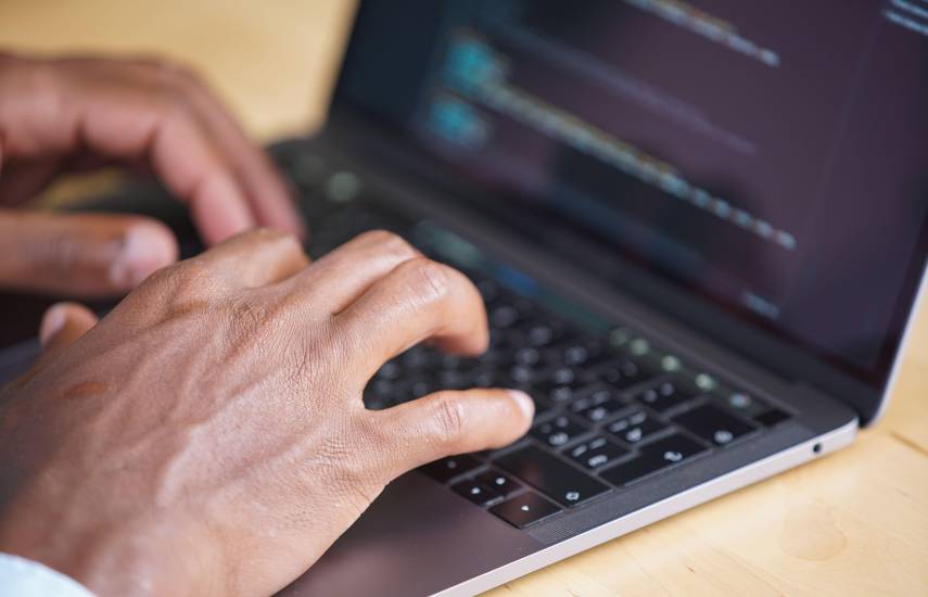 Ciberataques prueban la seguridad digital del Estado