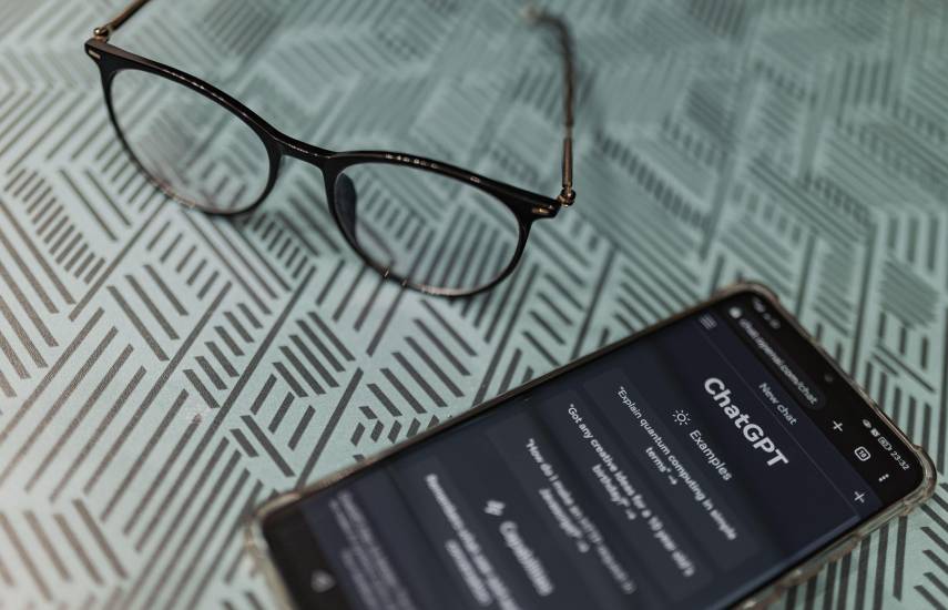 OpenAI lanza ChatGPT Work, el asistente que automatiza tareas de trabajo y crea desde presentaciones a aplicaciones web