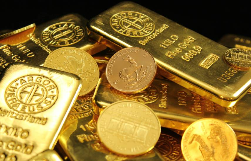 El oro se acerca a los 5.000 dólares la onza, tras incertidumbre de política estadounidense