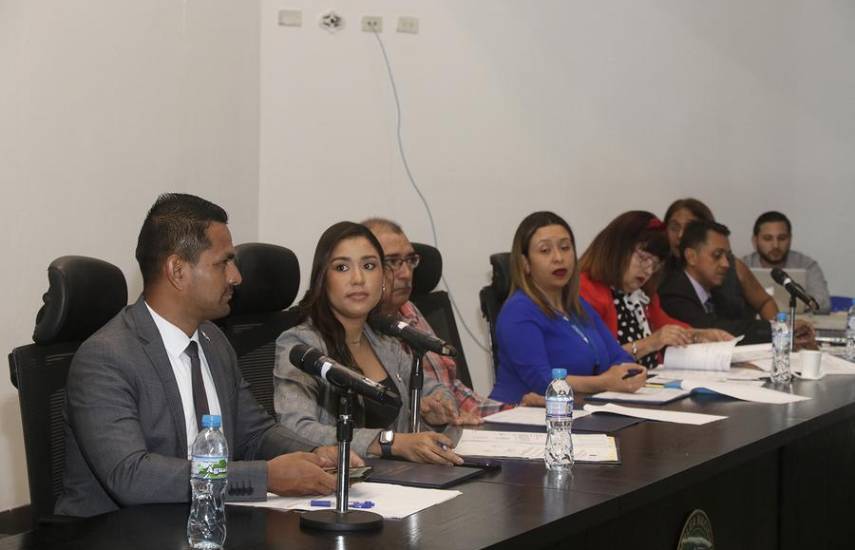 Asamblea analiza el impacto de la economía circular en el ambiente