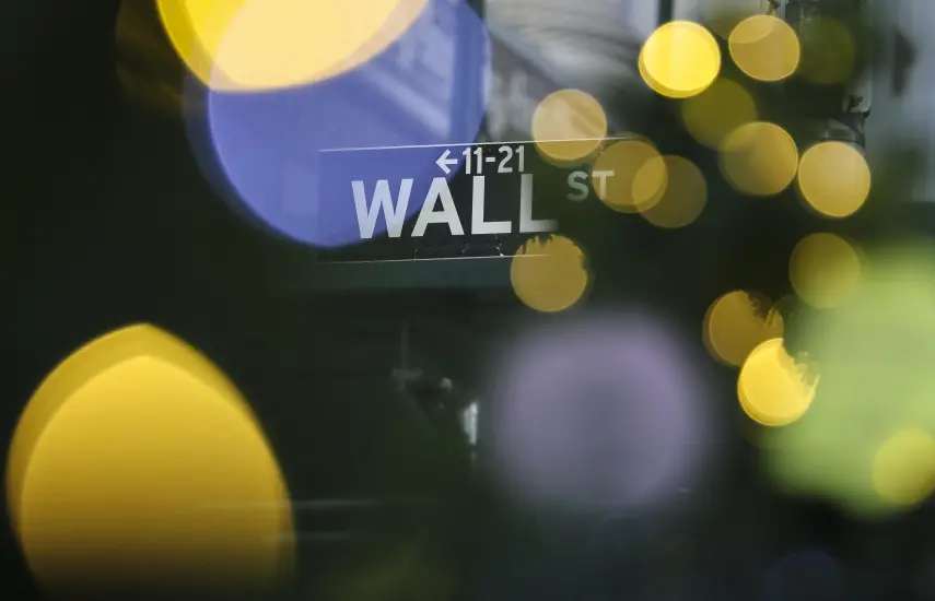 Wall Street cierra al alza y con el foco en la reunión de la Fed