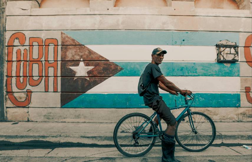EDITORIAL : El cambio se acerca en Cuba