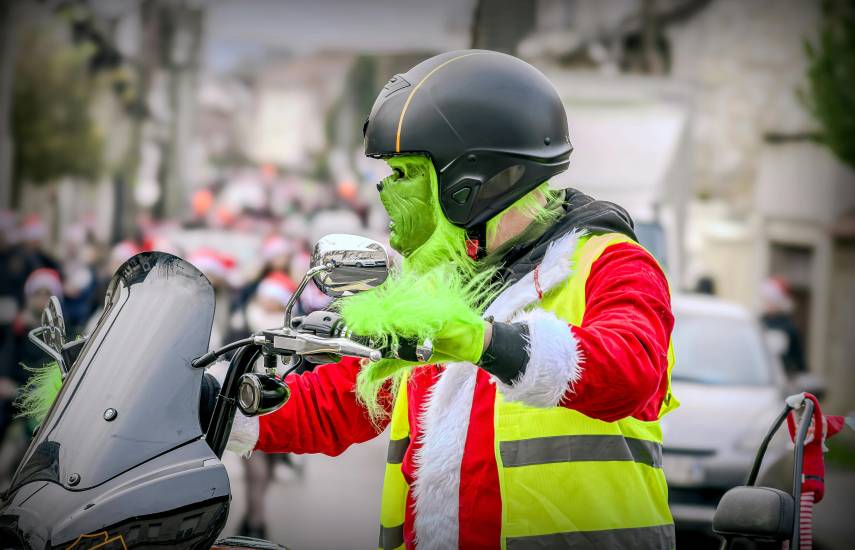 Rodolfo Precilla prioriza el apoyo social en Caimitillo