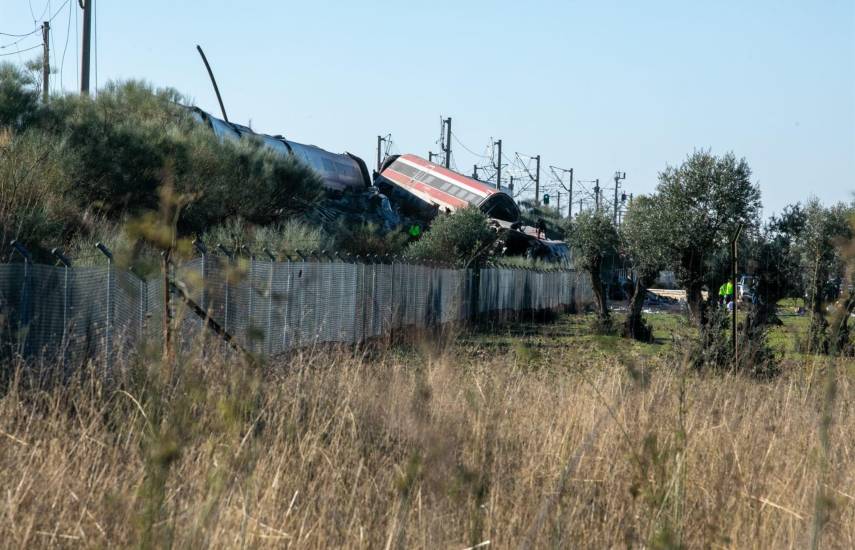 Museos españoles cancelan sus actividades tras el accidente ferroviario en Toledo