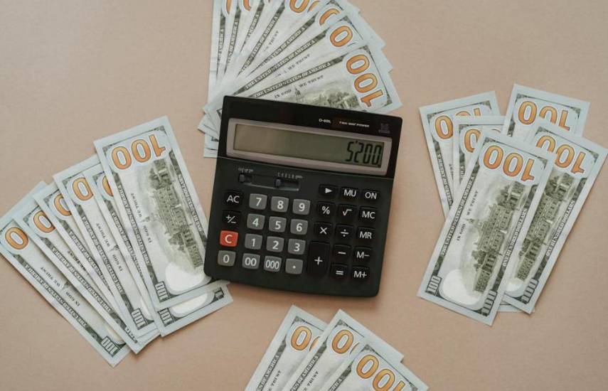 Gravar la economía digital para elevar la recaudación sigue en la agenda