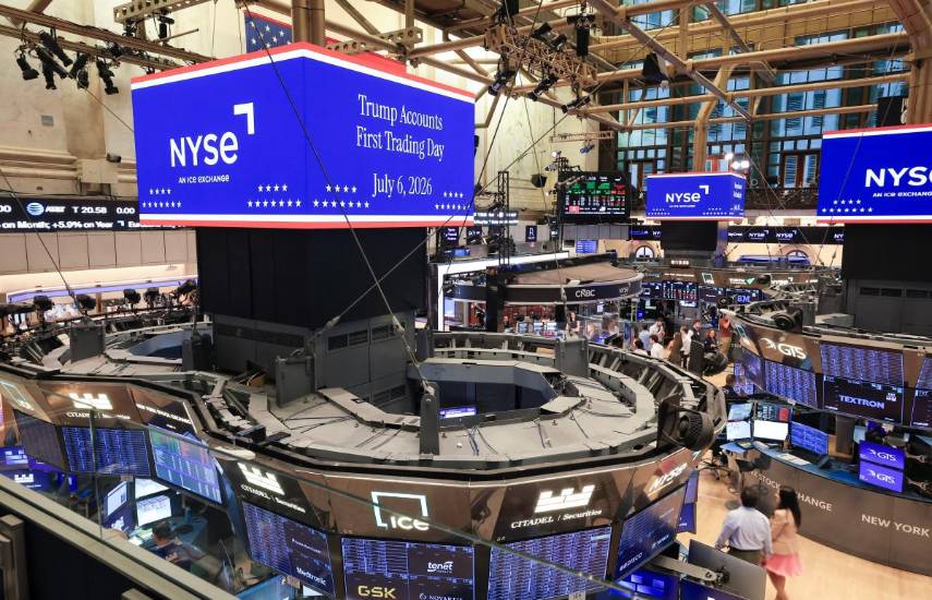 Wall Street cierra al alza impulsada por mercado de semiconductores