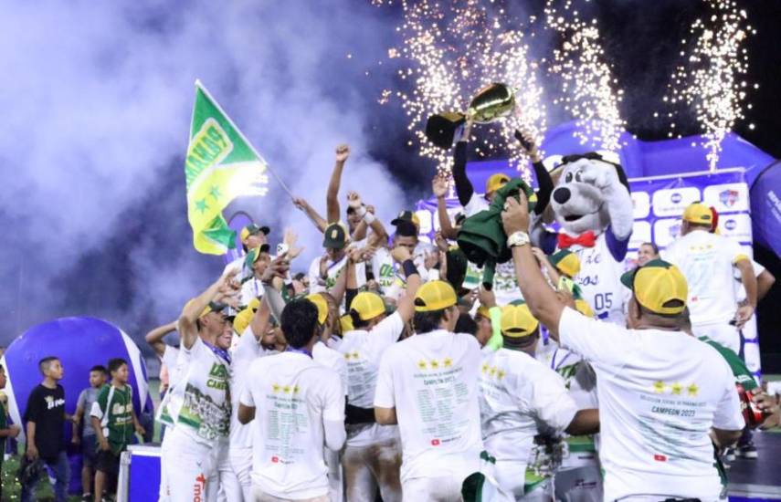 Panamá Oeste se corona campeón del Béisbol Juvenil 2023