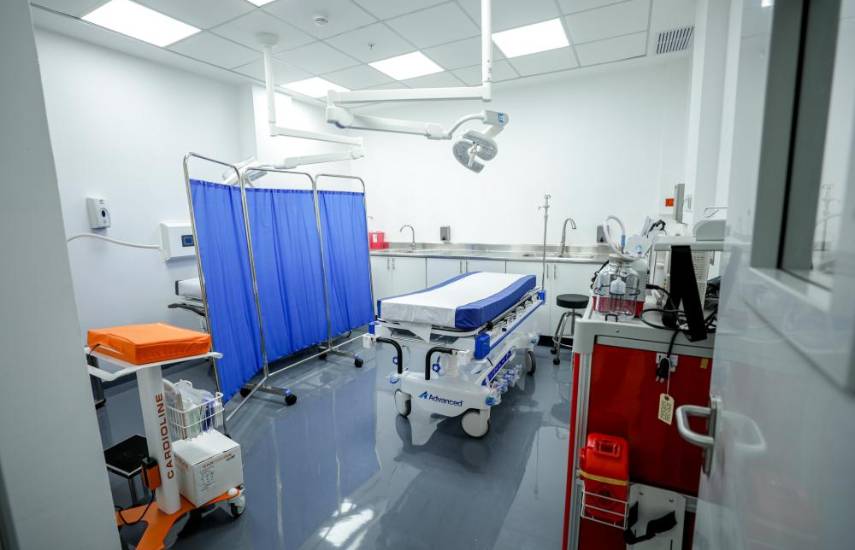 Inauguran los centros de salud de Las Mañanitas y Caimitillo