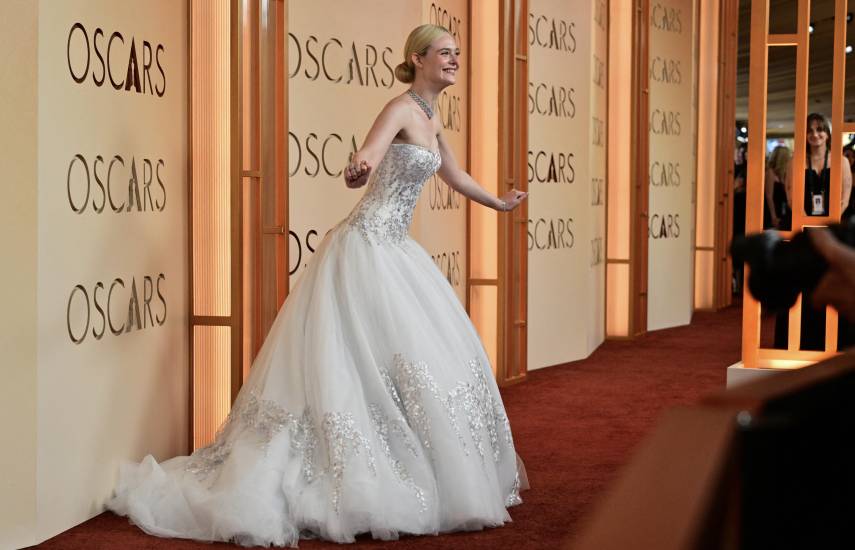 Los Óscar, del pastel al rojo intenso