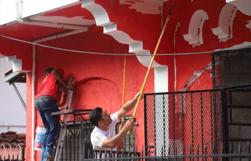 Proyecto busca embellecer edificios históricos en Calidonia