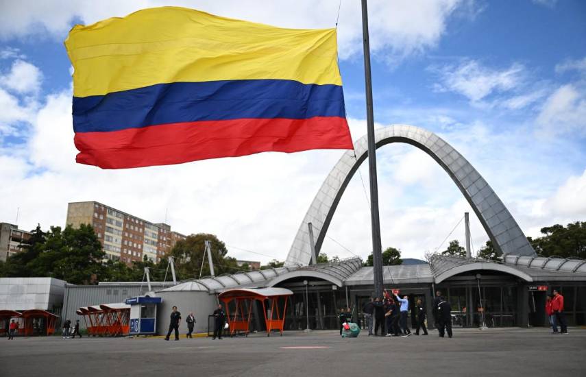 EDITORIAL : La democracia ganó en Colombia