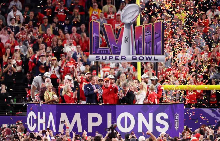 Los Chiefs vencen en la prórroga a los 49ers y revalidan título en Super Bowl