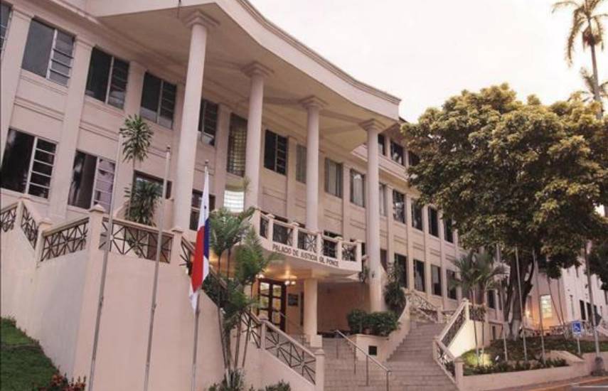 Corte Suprema ordena al Estado pagar indemnización a víctimas del dietilenglicol