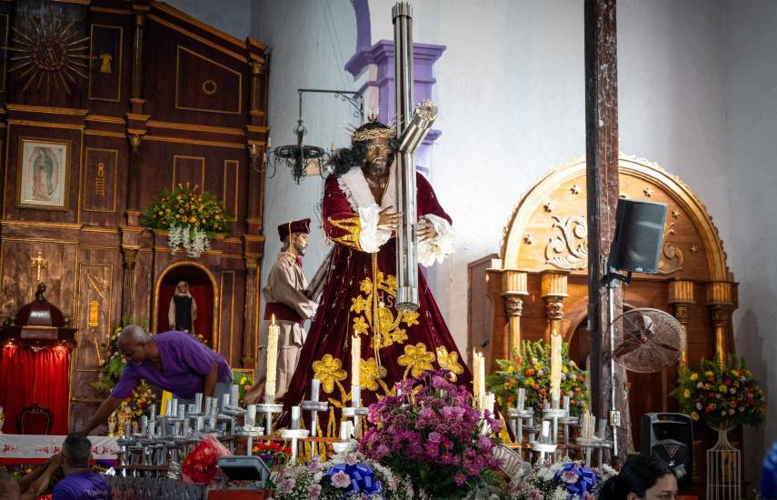 Fe y devoción por el Cristo Negro