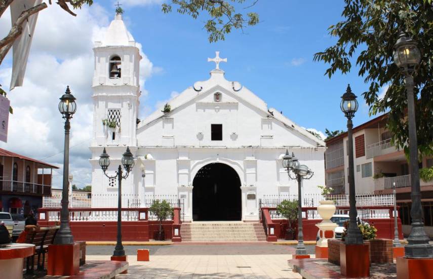 Feligreses en las provincias se preparan para la Semana Mayor