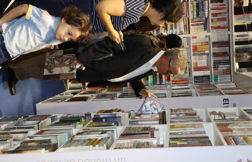 Urgen programas fijos para fortalecer el impacto del libro
