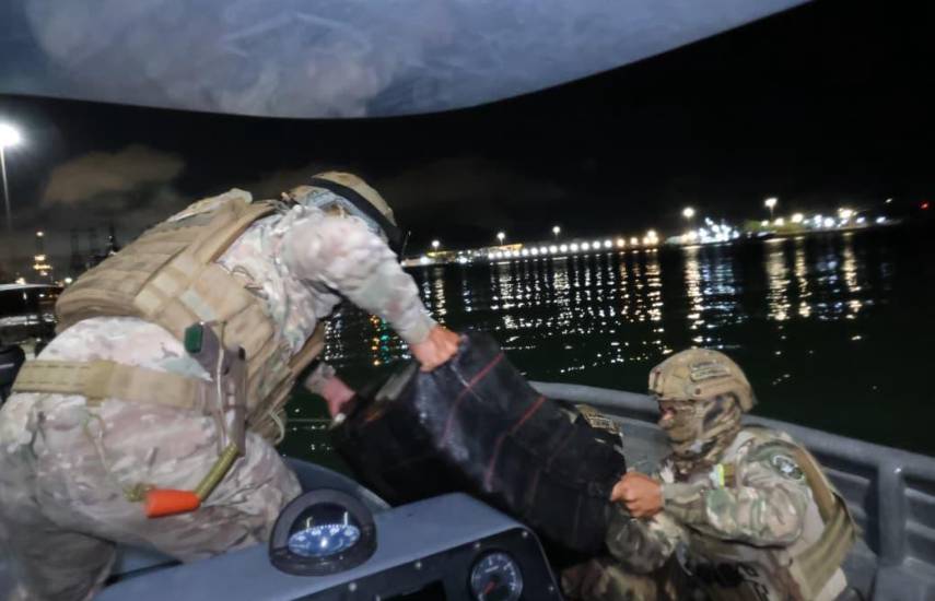 Aeronaval incauta más de 690 paquetes de droga en dos operativos y supera las 53 mil incautaciones en 2025