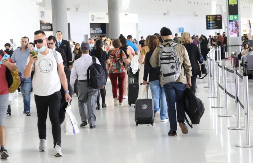 Aeropuerto de Tocumen proyecta aumento de 52,251 pasajeros por fiestas patrias