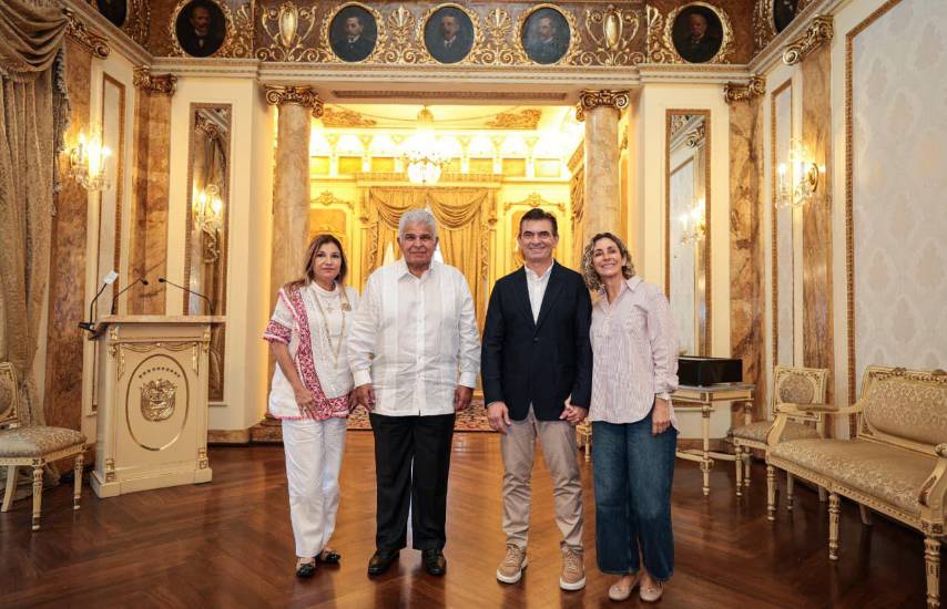 Presidente electo de Bolivia estrecha lazos con Panamá