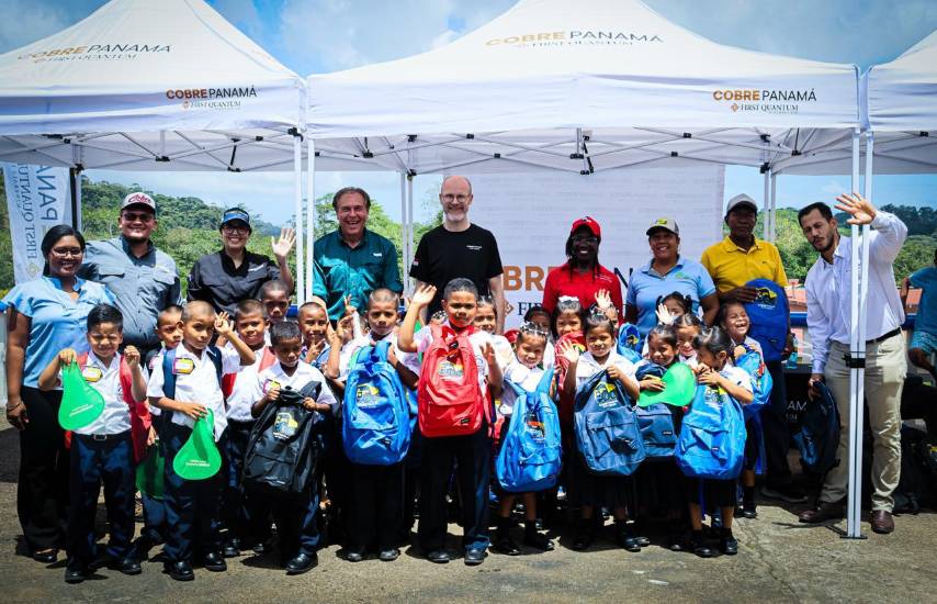 Programa Escuela Feliz de Cobre Panamá beneficia a miles de niños en Colón y Coclé