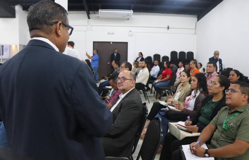 Contraloría y AMUPA inician capacitaciones sobre manejo de fondos públicos