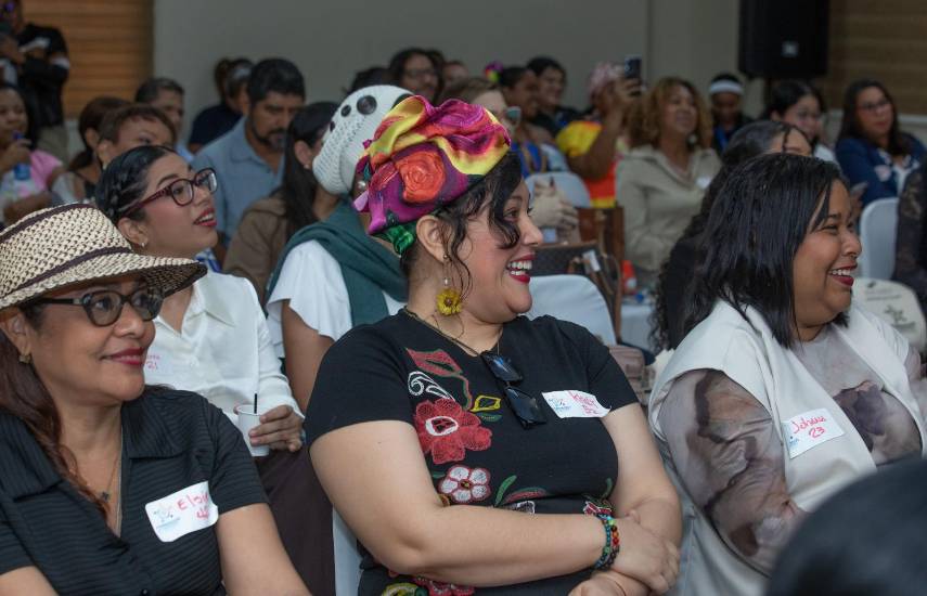 MiCultura impulsa red nacional de 138 formadores en economía creativa