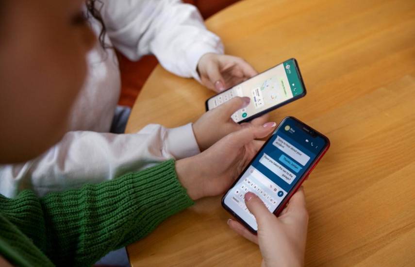 WhatsApp permite la creación y administración de grupos con capacidad extendida