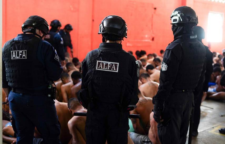 Ocho armas de fuego decomisadas en requisa en el centro penitenciario de Colón